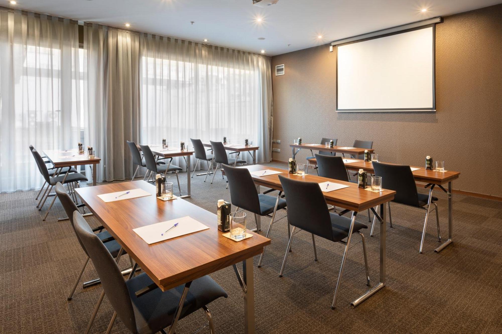 B&B Hotel Vitoria General Alava Экстерьер фото