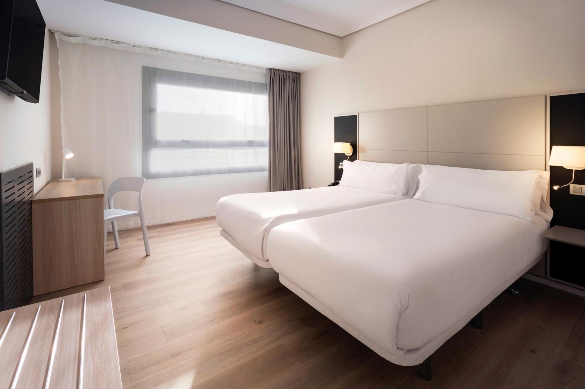 B&B Hotel Vitoria General Alava Экстерьер фото